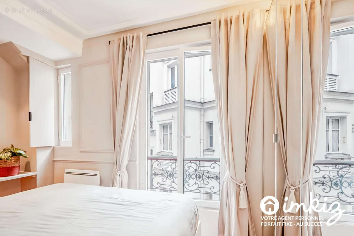 Appartement à PARIS-9E