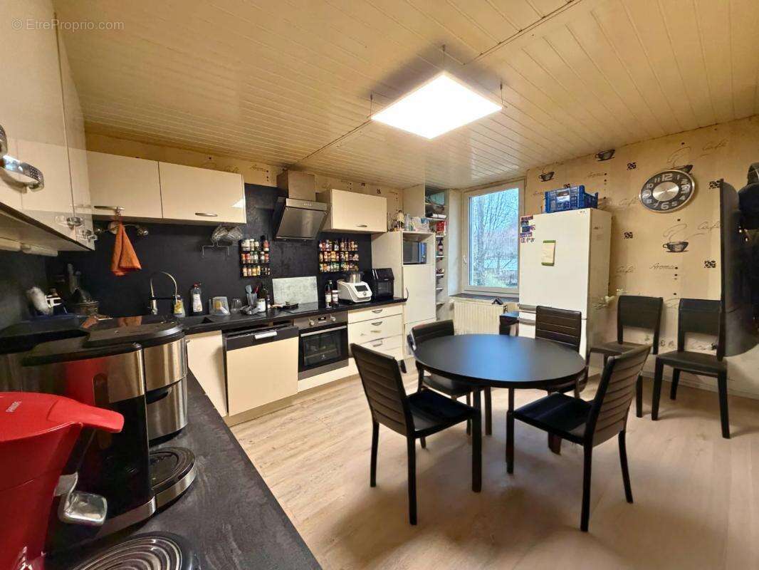 Maison à LES ABRETS