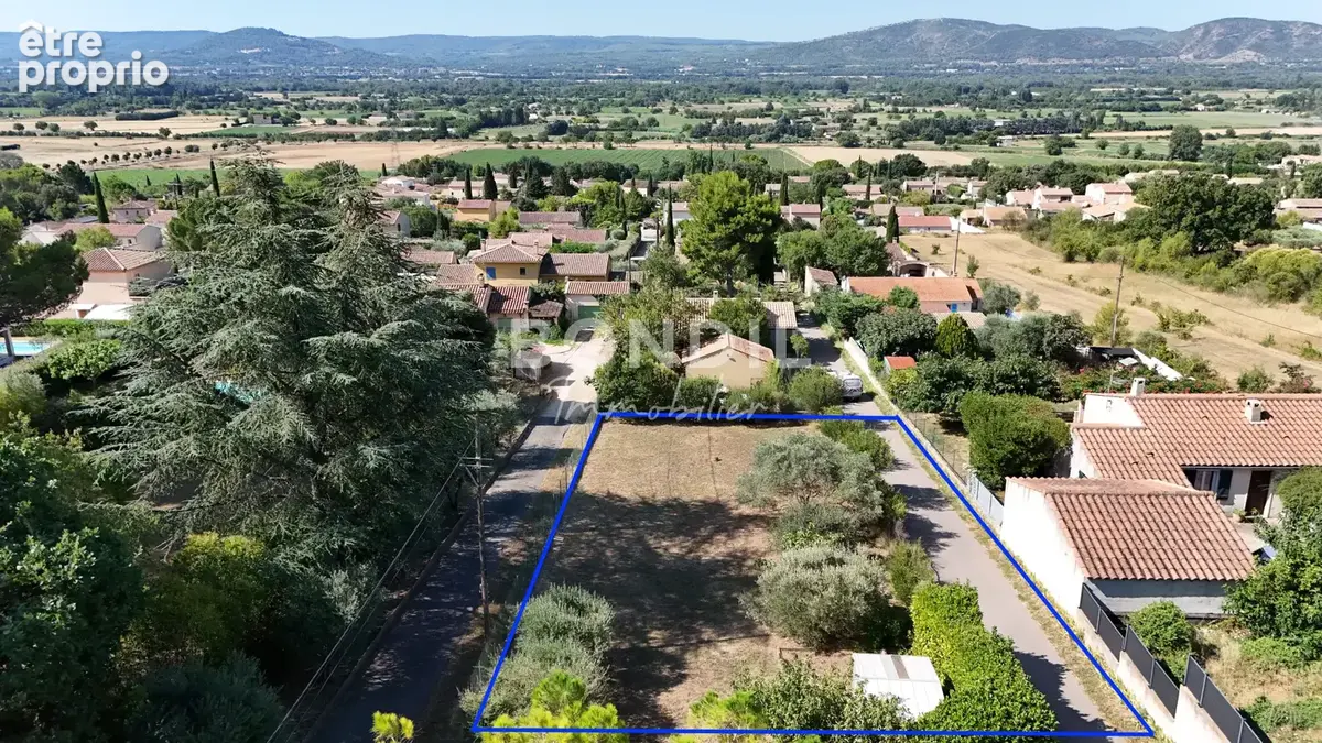 RARE A LA VENTE - Terrain constructible 718 m2 avec vue Durance et permis purgé   Villelaure - photo 2