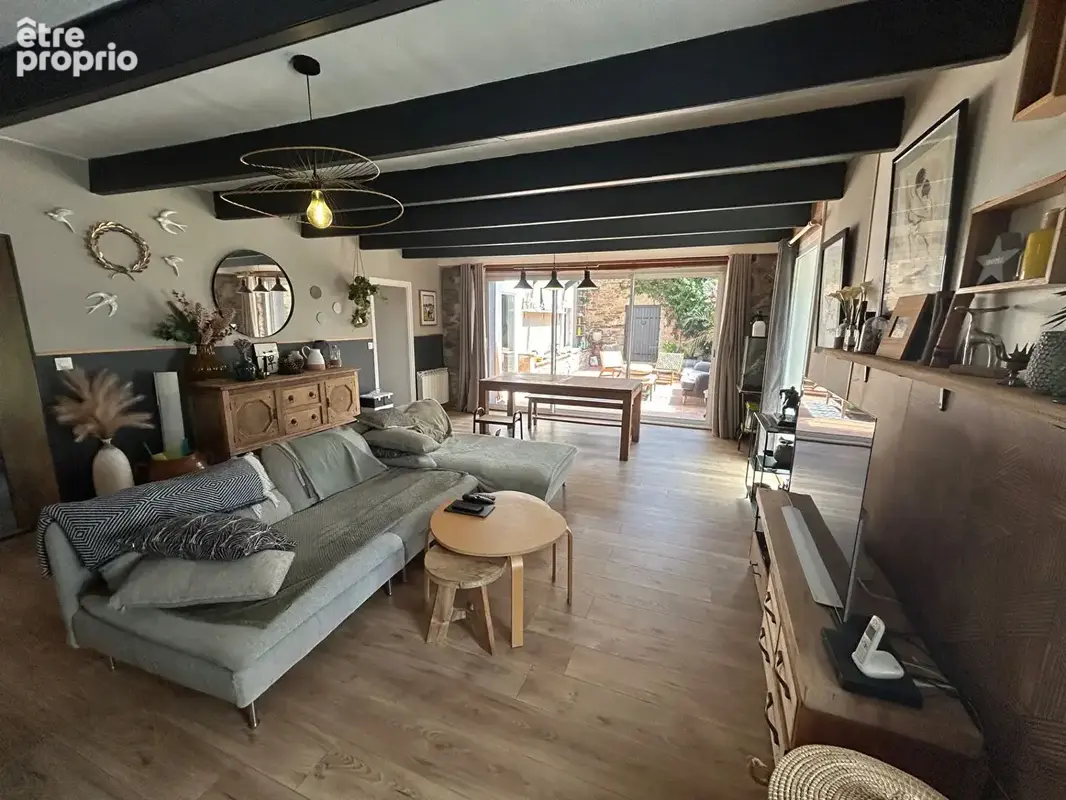 PLOUGOURVEST- Maison de caractère- 8 pièces 175m2 - photo 7