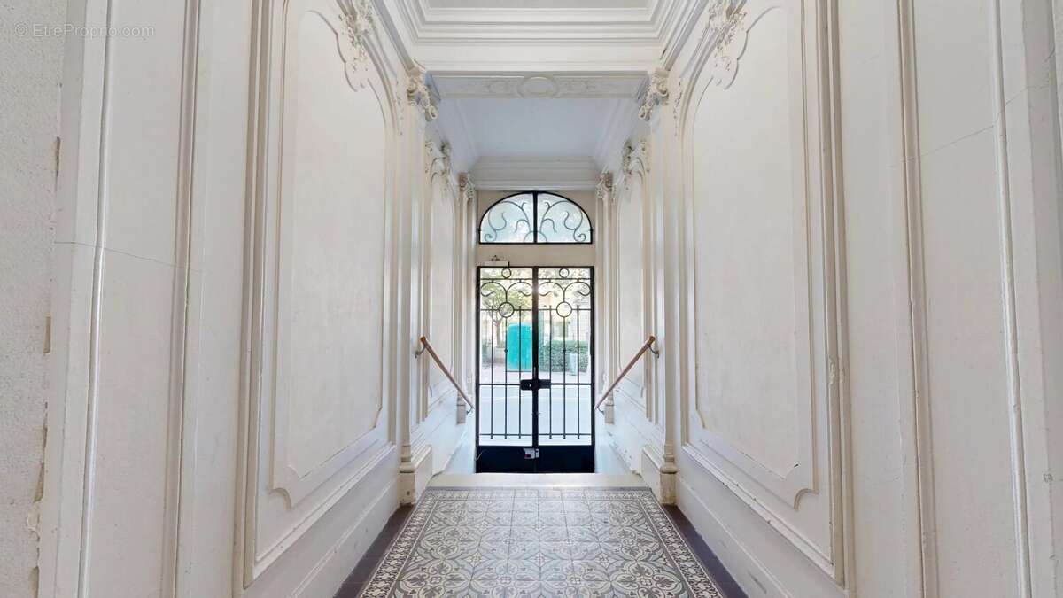 Appartement 60 m² à Villemomble  - photo 15