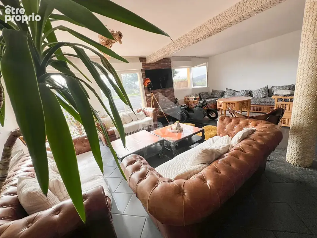 Photo Maison à Montferrand-Le-Chateau au prix de 295 000€