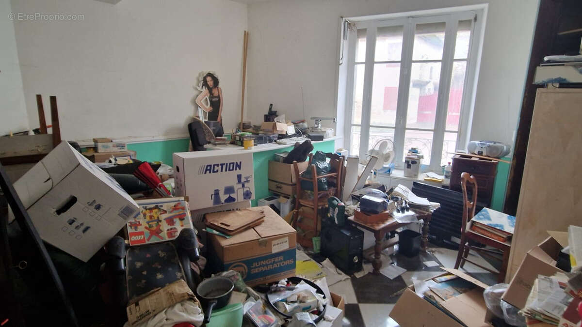 Maison à SAINT-BRIS-LE-VINEUX