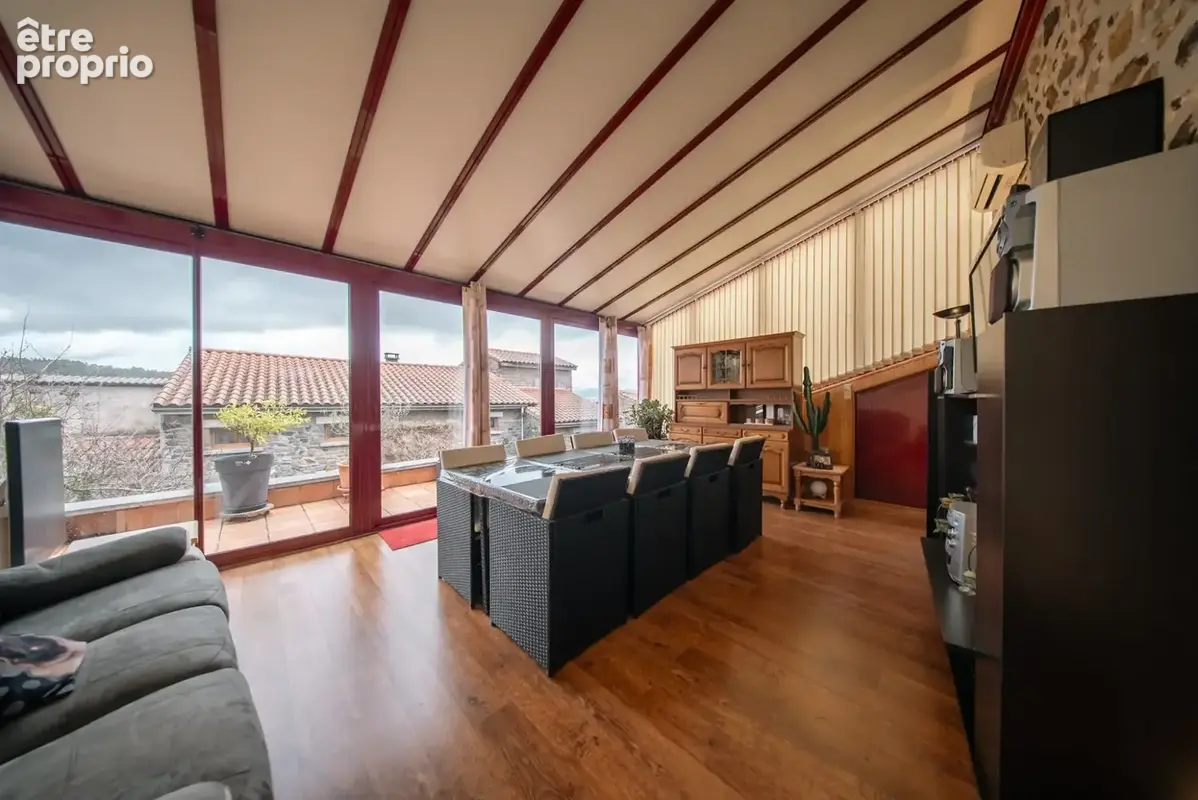 Maison 9 pièces 205 m² à vendre à La Chomette (43230) - photo 2