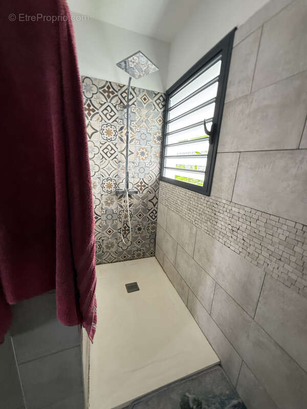 Maison à SAINTE-ROSE