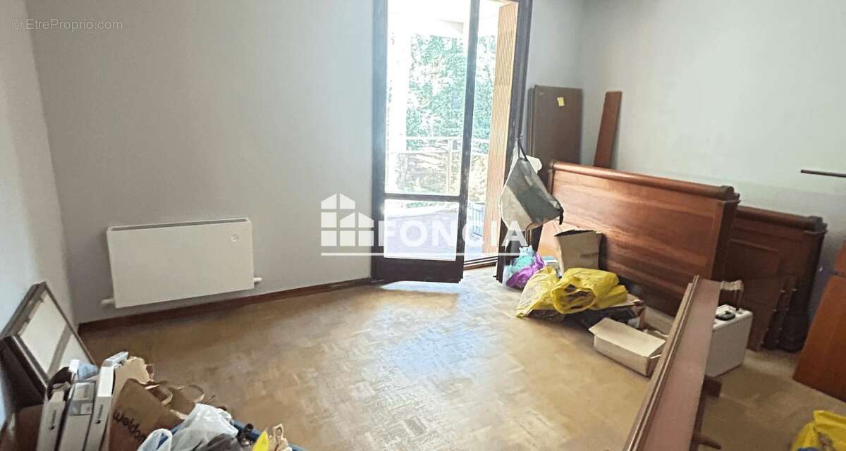 Appartement à MARSEILLE-9E