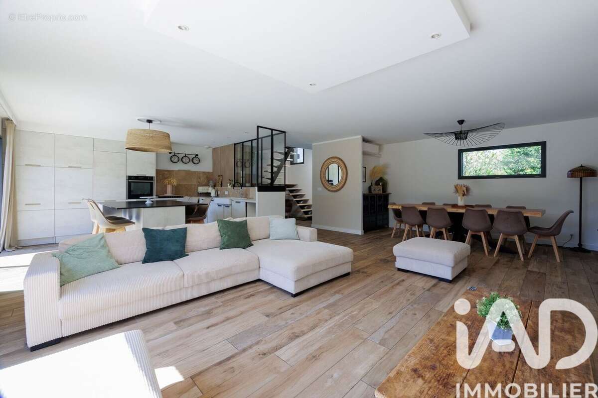 Photo 2 - Maison à CAILLOUX-SUR-FONTAINES