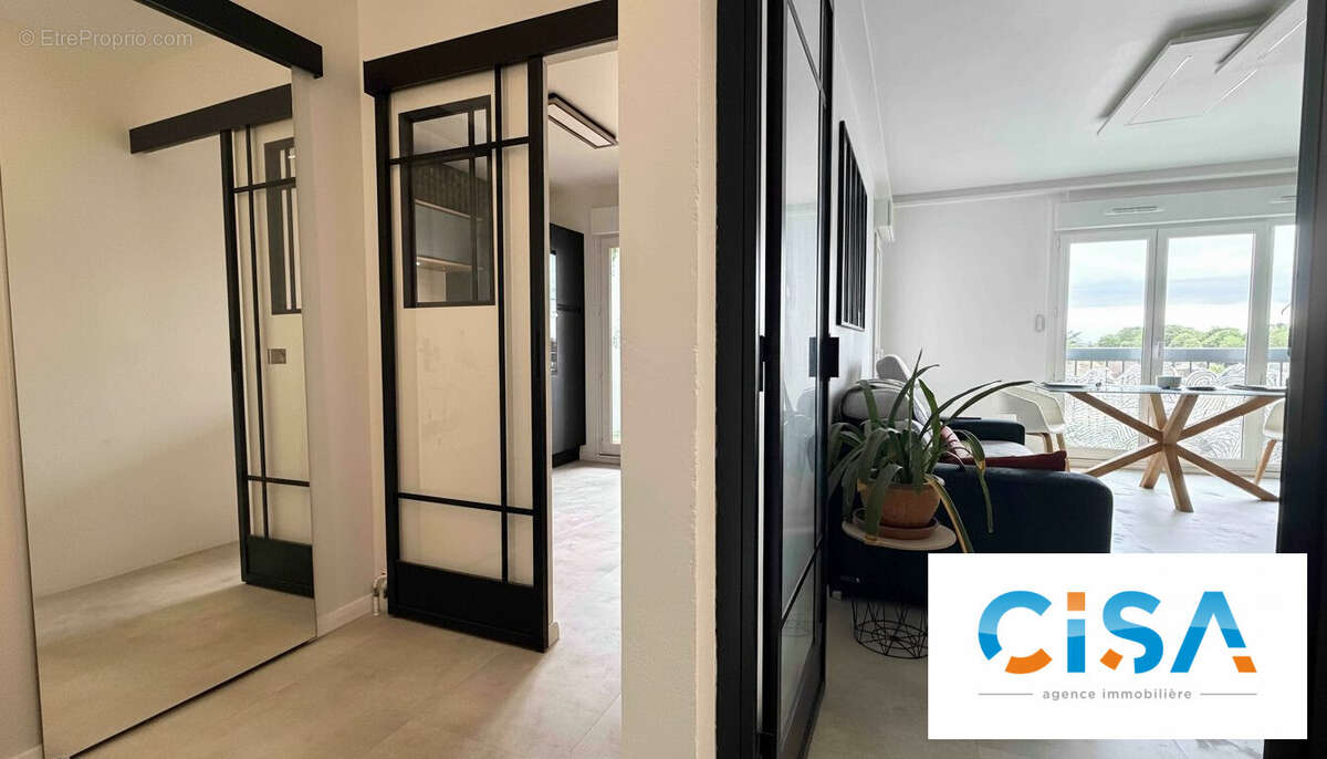 ENTREE - Appartement à SENLIS