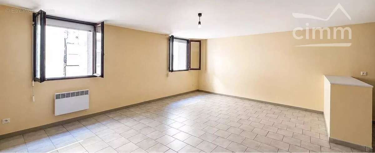 Appartement à CHABEUIL