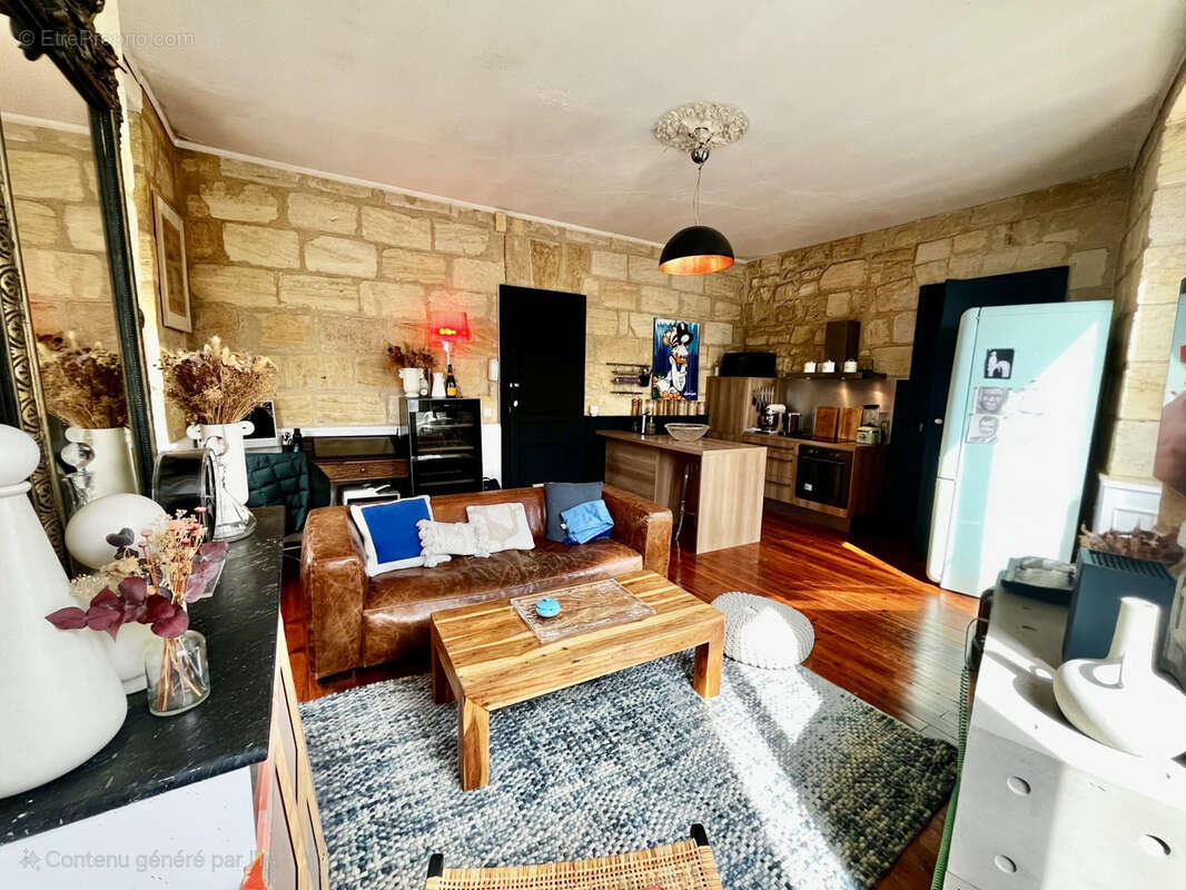 Appartement à BORDEAUX
