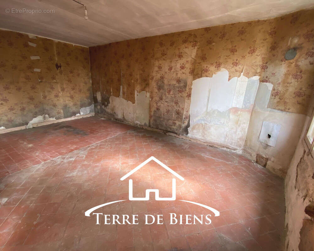 Maison à COEUVRES-ET-VALSERY