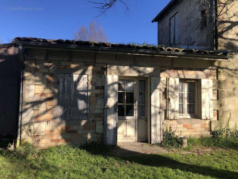 Maison à PAUILLAC