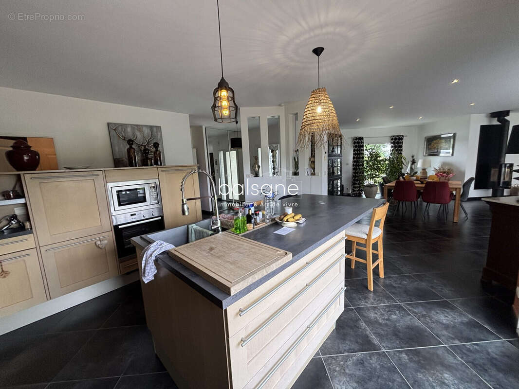 Maison à VILLERS-ECALLES