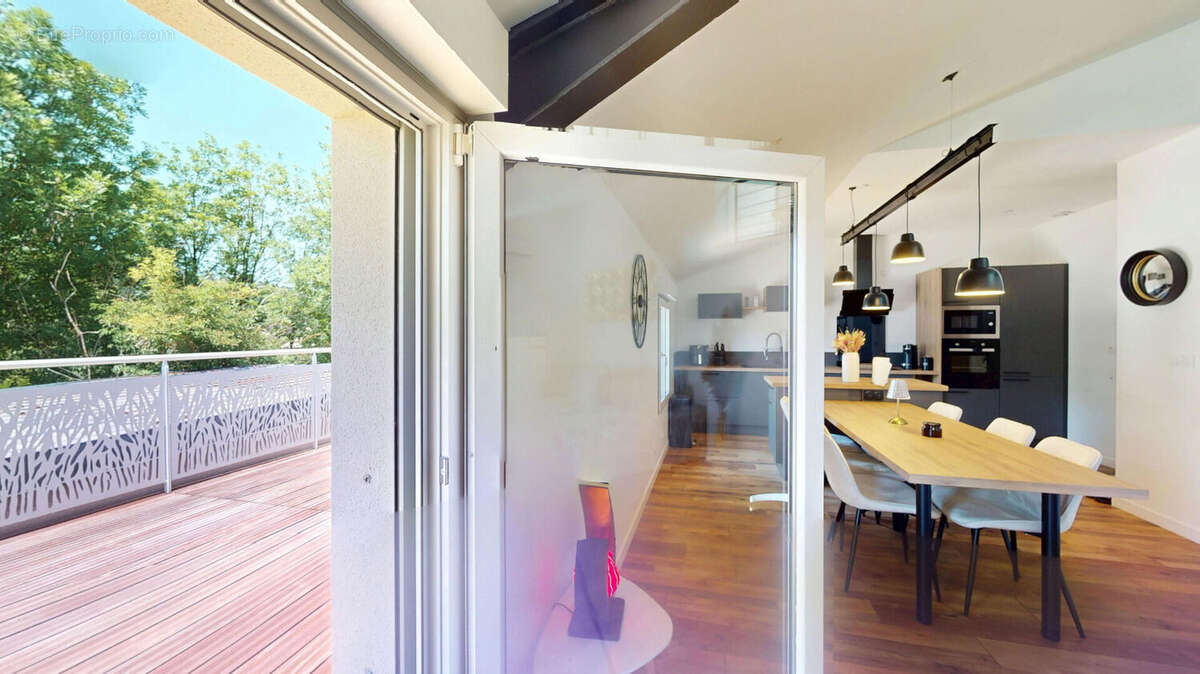 Appartement à BEURE