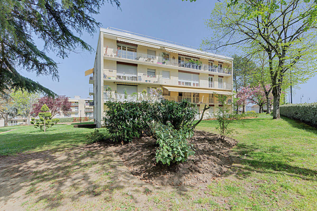 Appartement à CHAMBOURCY