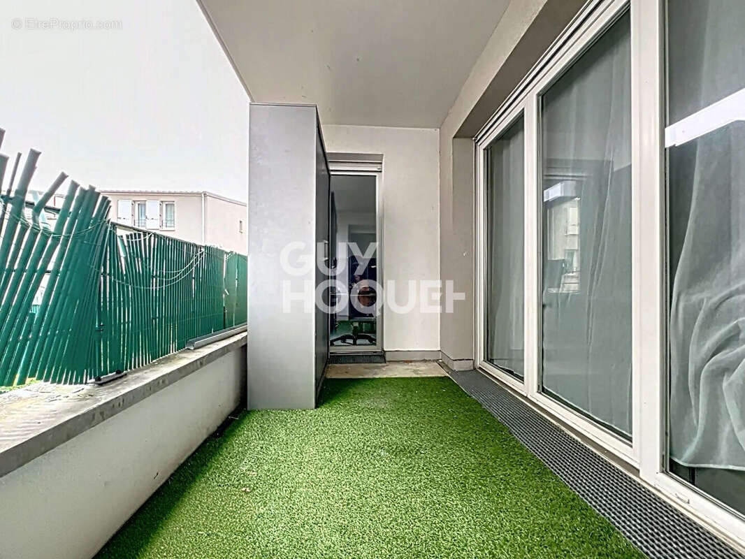Appartement à STAINS