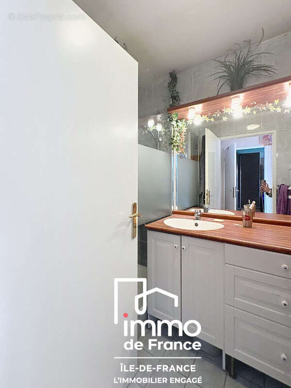 Appartement à LE BOURGET