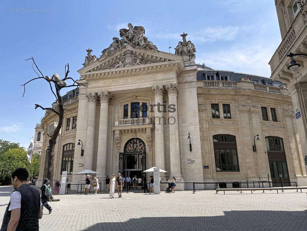 Paris 1 - louvre / palais royal - studio en dernier etage - photo 17