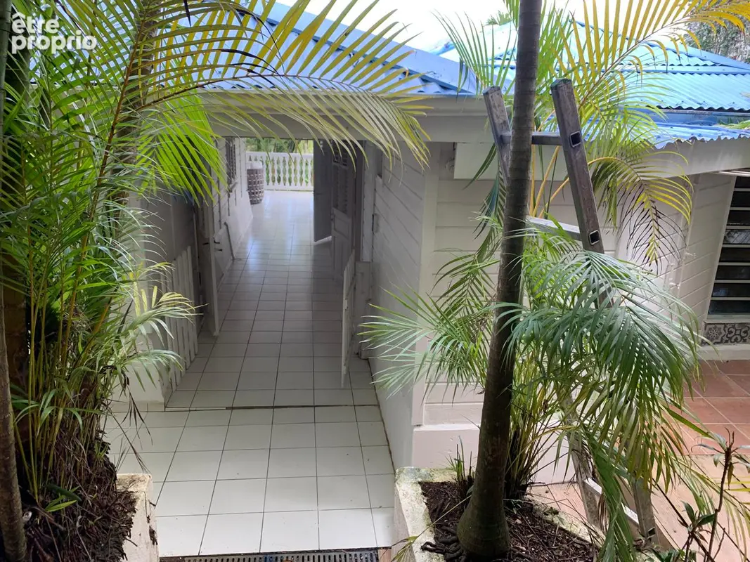 A vendre villa t7 - 190 m2 - vue mer & montagne - lamentin - photo 24