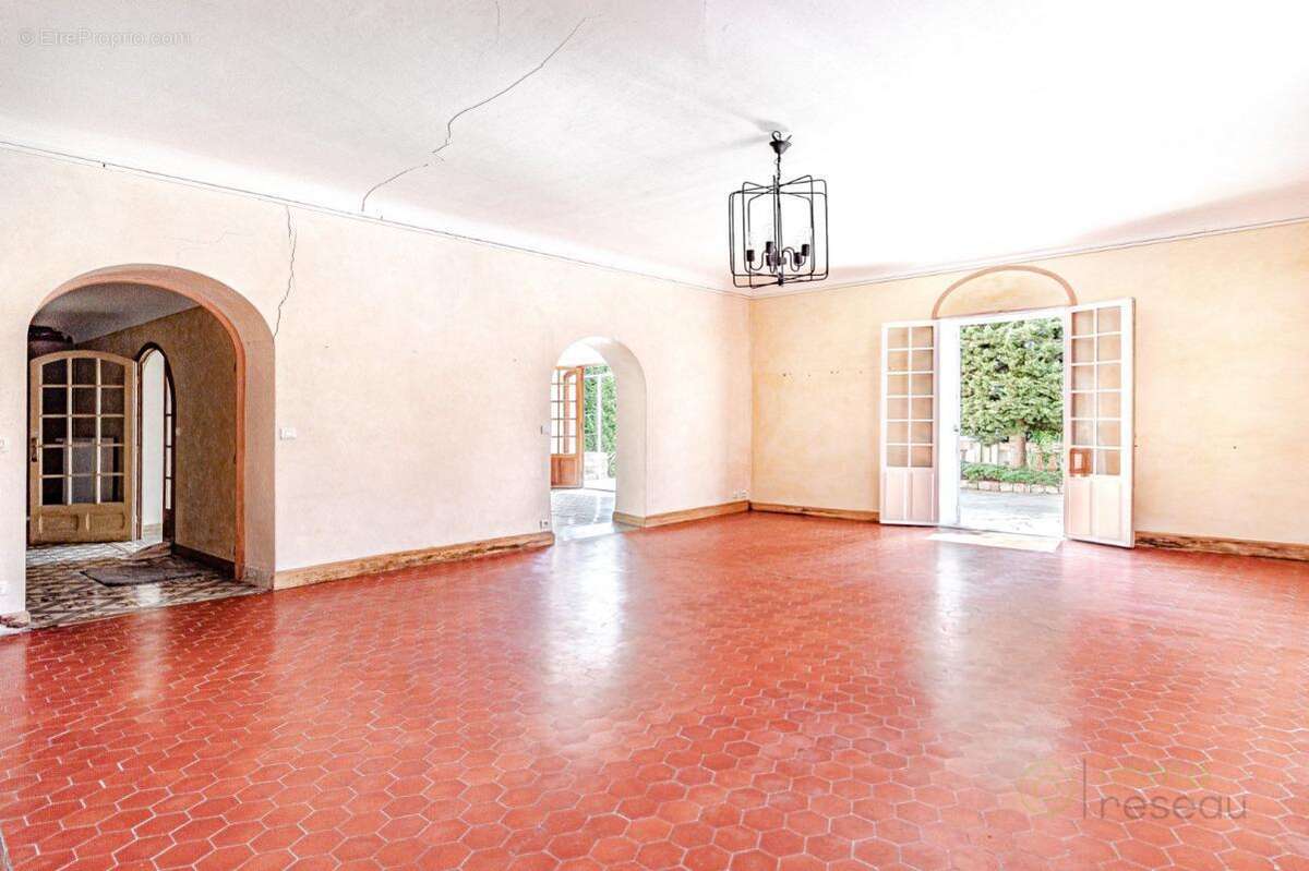 Maison à LA TURBIE