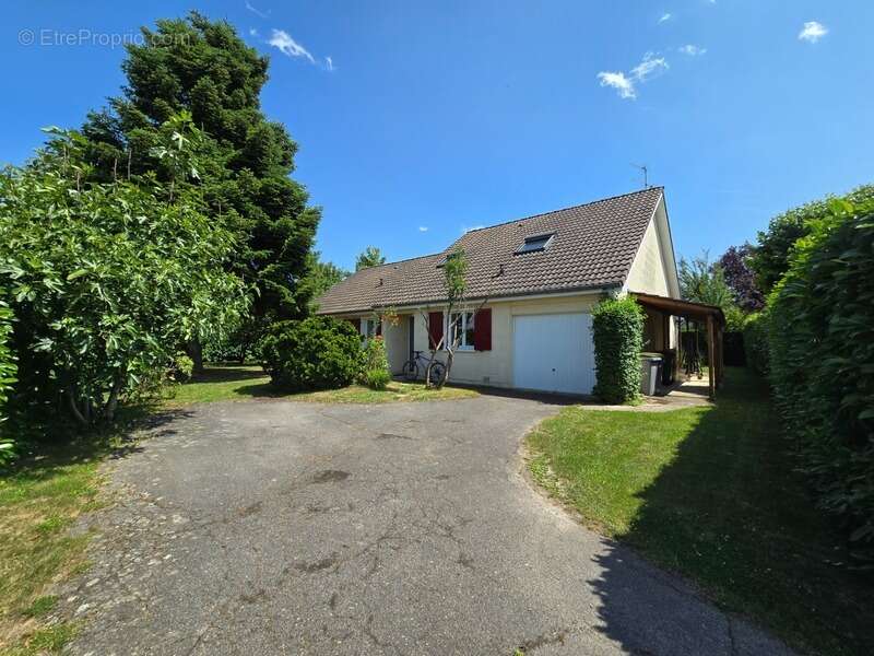 Maison à BALLAINVILLIERS