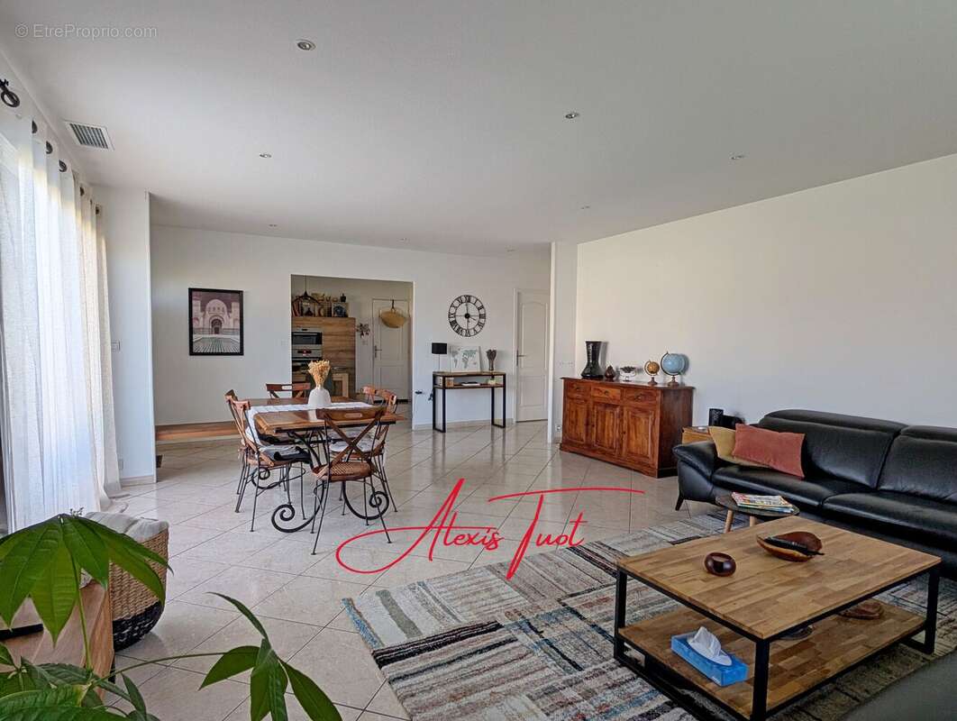 Maison 128 m² à Ambares-Et-Lagrave  - photo 50