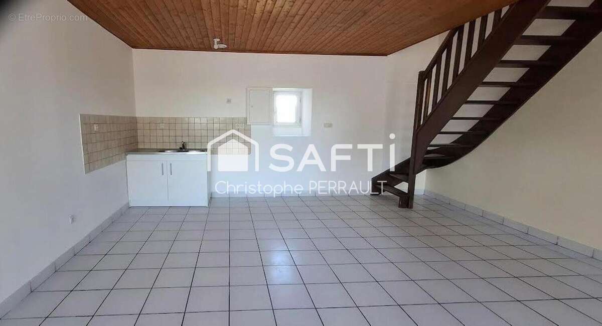 Photo 2 - Maison à SAINT-LAURENT-SUR-SEVRE
