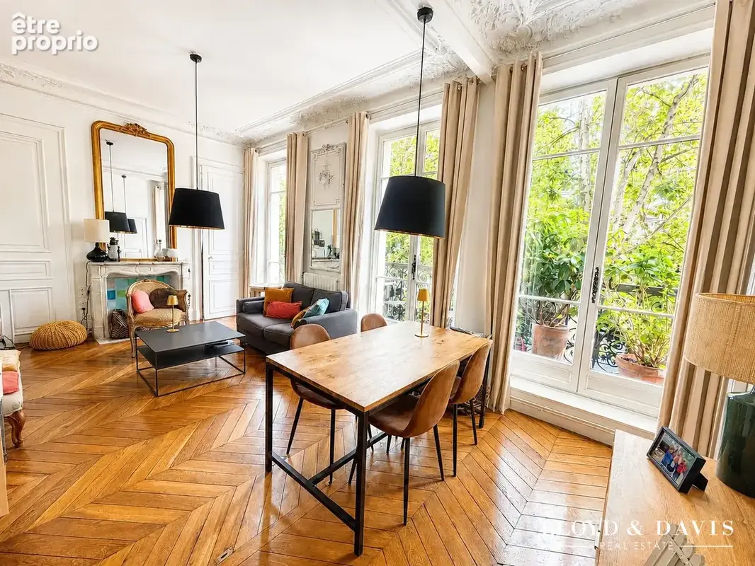 Appartement 63 m² à Paris-10e  - photo 2