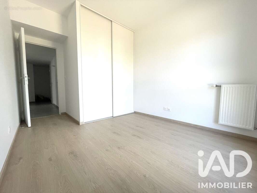 Appartement 72 m² à Francheville  - photo 4
