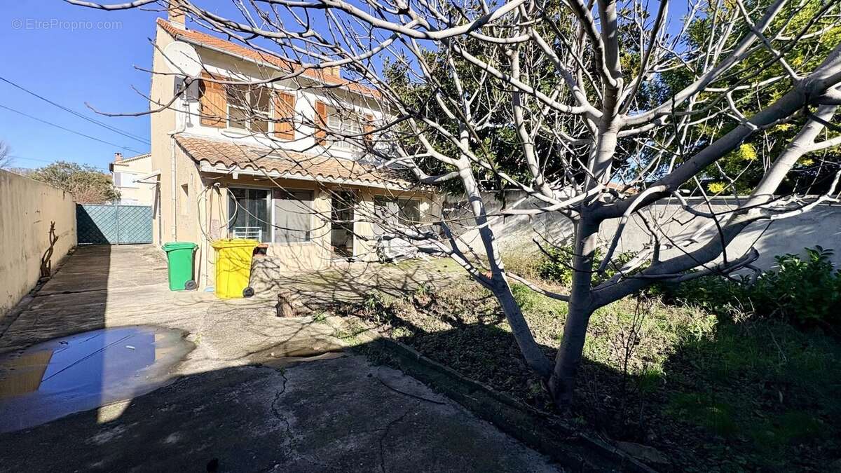 Maison à AVIGNON