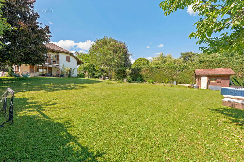 Maison à vendre 7 pièces PREVESSIN MOENS (01) - photo 2