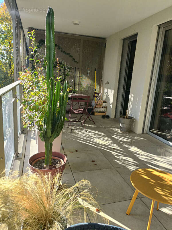 Appartement à TASSIN-LA-DEMI-LUNE