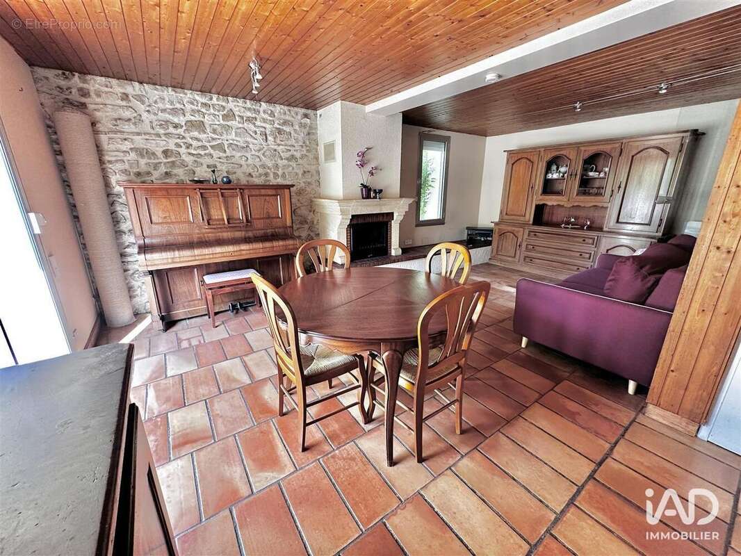 Maison 125 m² à Cahors  - photo 2