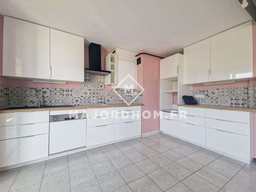 Appartement à MARSEILLE-10E