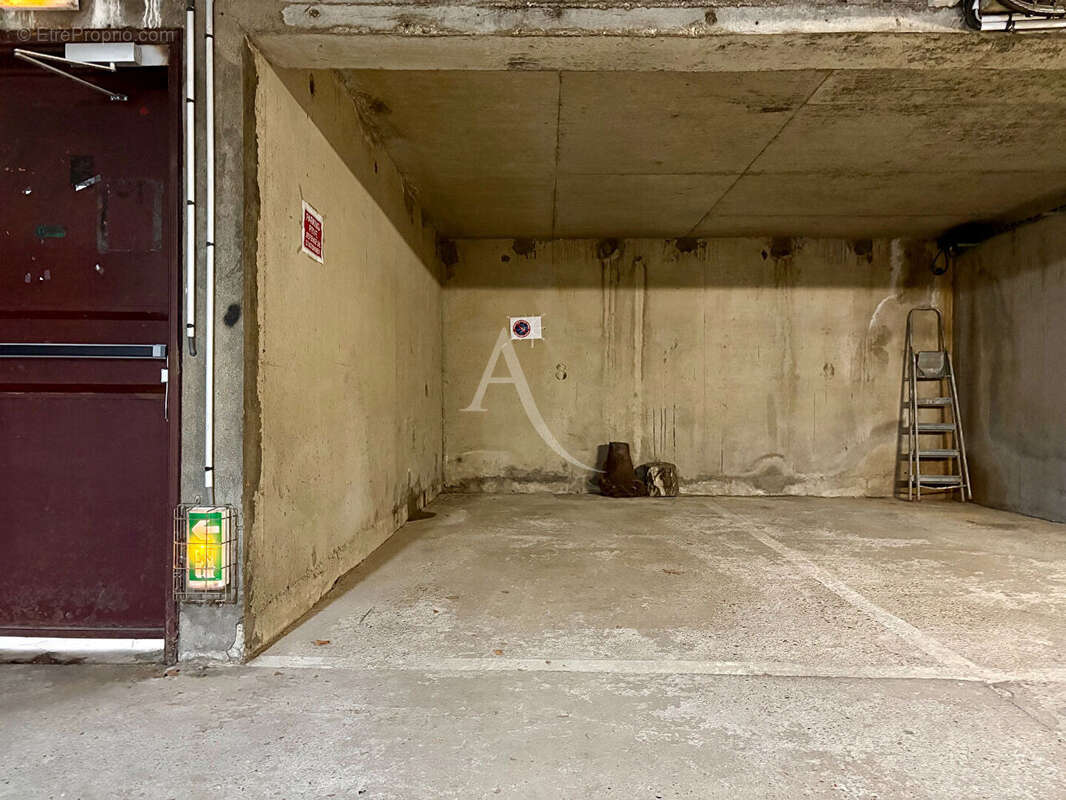 Parking / box Gif Sur Yvette - photo 2