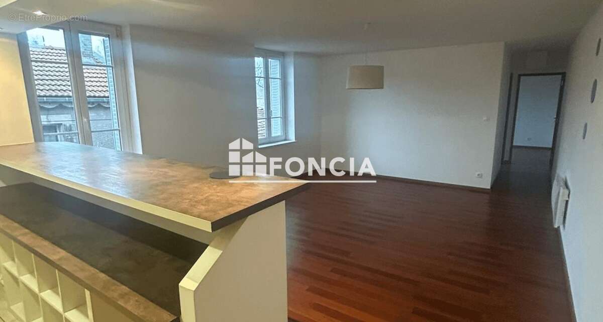 Appartement à THIERVILLE-SUR-MEUSE