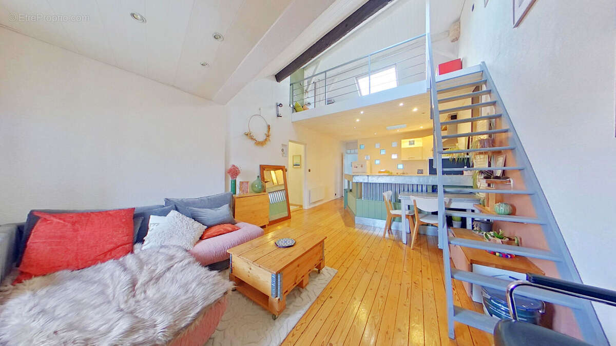 Appartement à NANTES