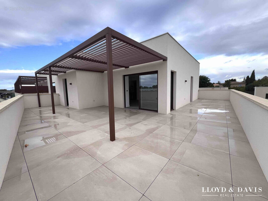 Appartement à CASTRIES