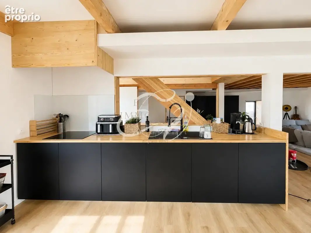 Maison de caractère de 166 m2, entièrement rénovée, terrasses et rooftop - photo 3