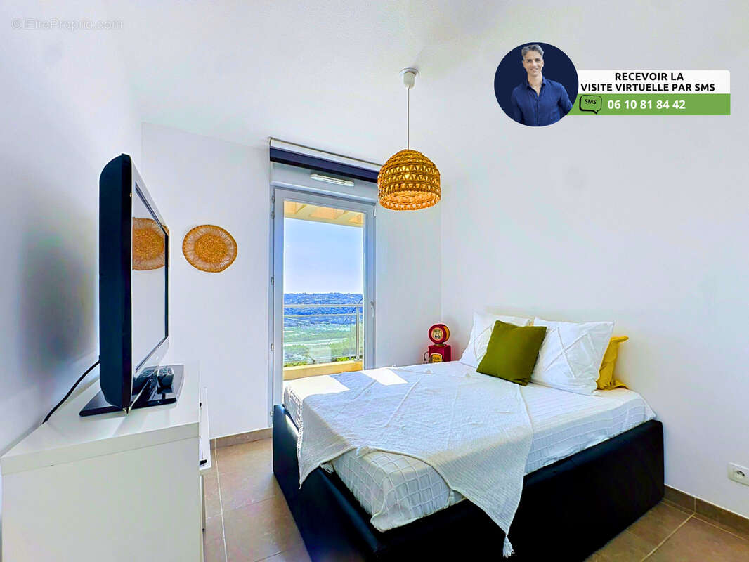 Appartement à SAINT-LAURENT-DU-VAR