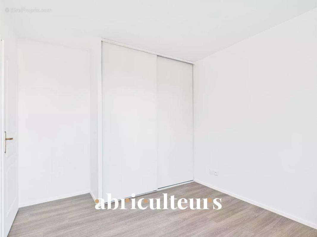Appartement à SURVILLIERS