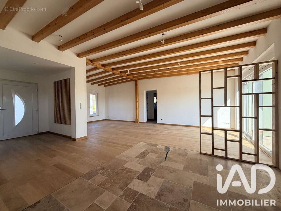 Maison 100 m² à Hargarten-Aux-Mines  - photo 3