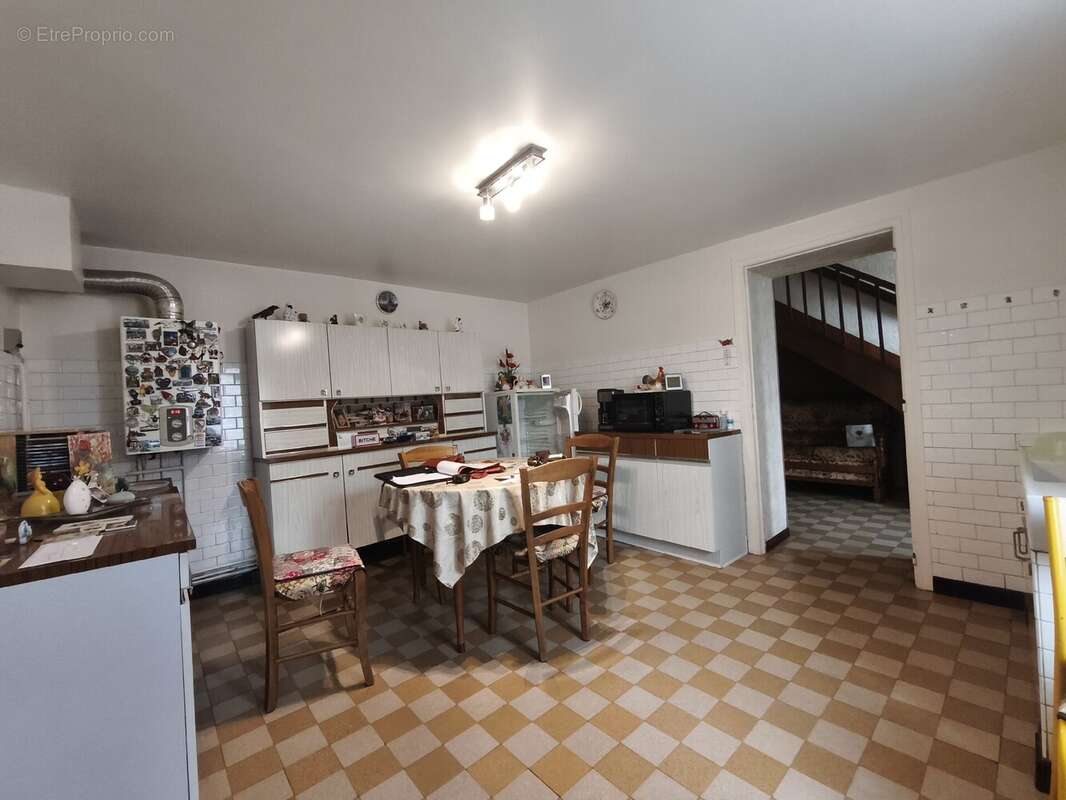 Maison à CHAMPENOUX