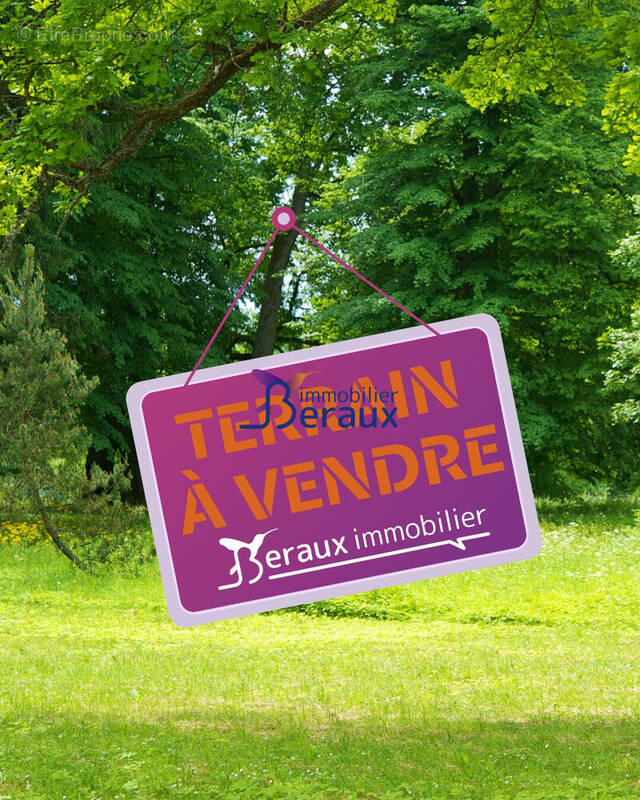 Terrain à JUMIEGES