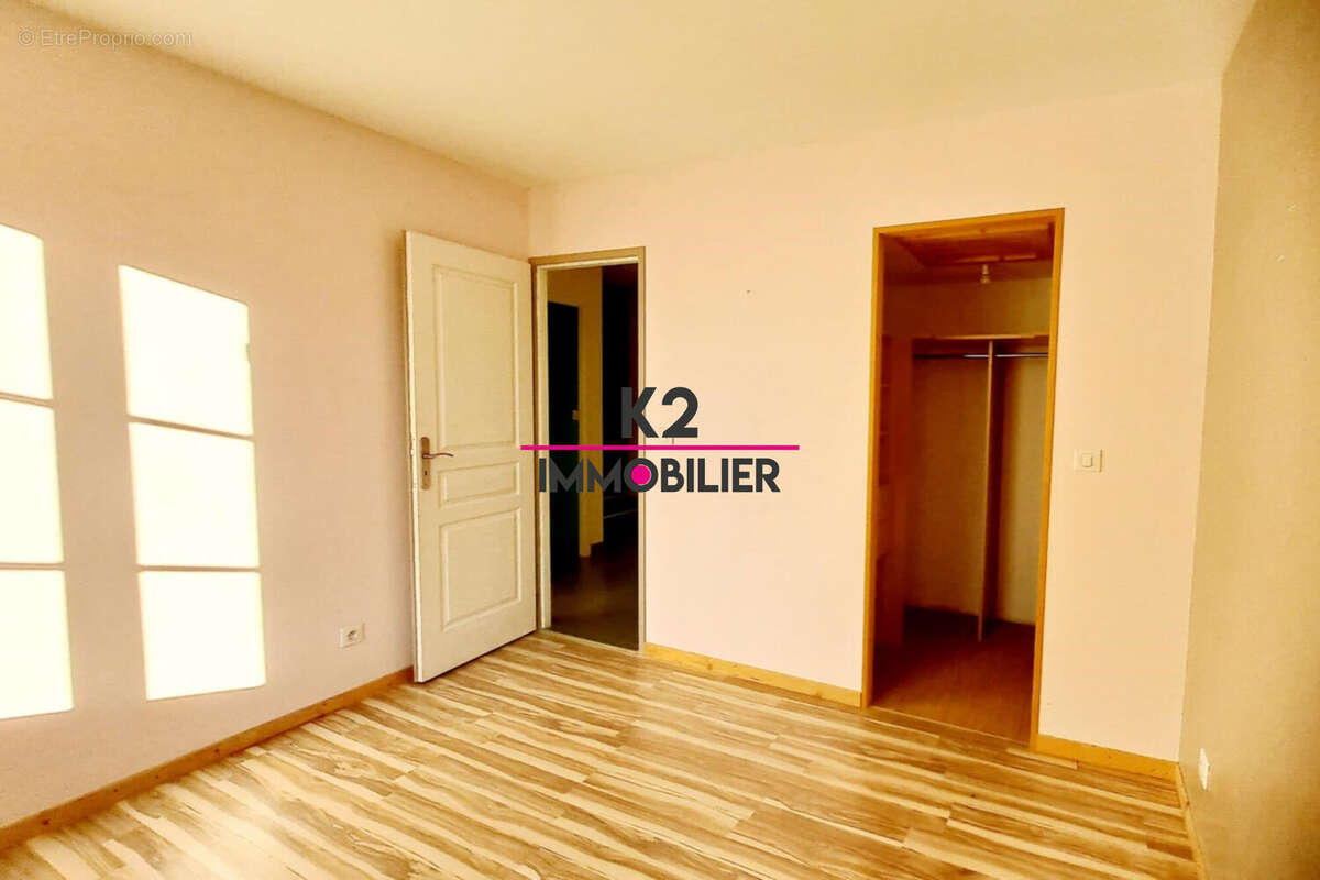 Appartement à MONTBOUCHER-SUR-JABRON