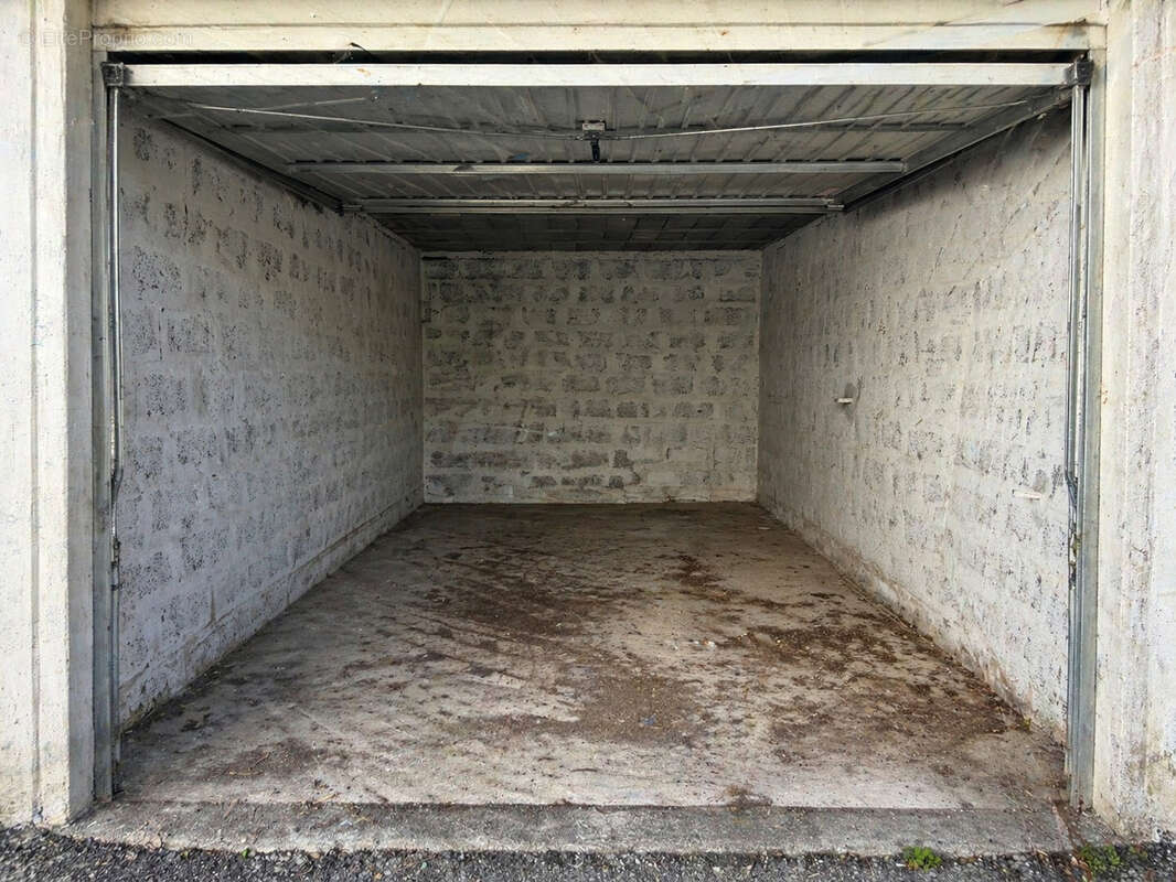Parking à AVIGNON