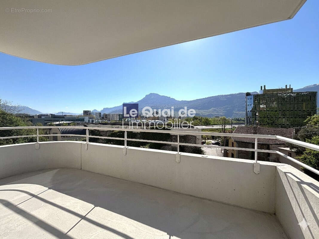 Appartement à SAINT-MARTIN-LE-VINOUX