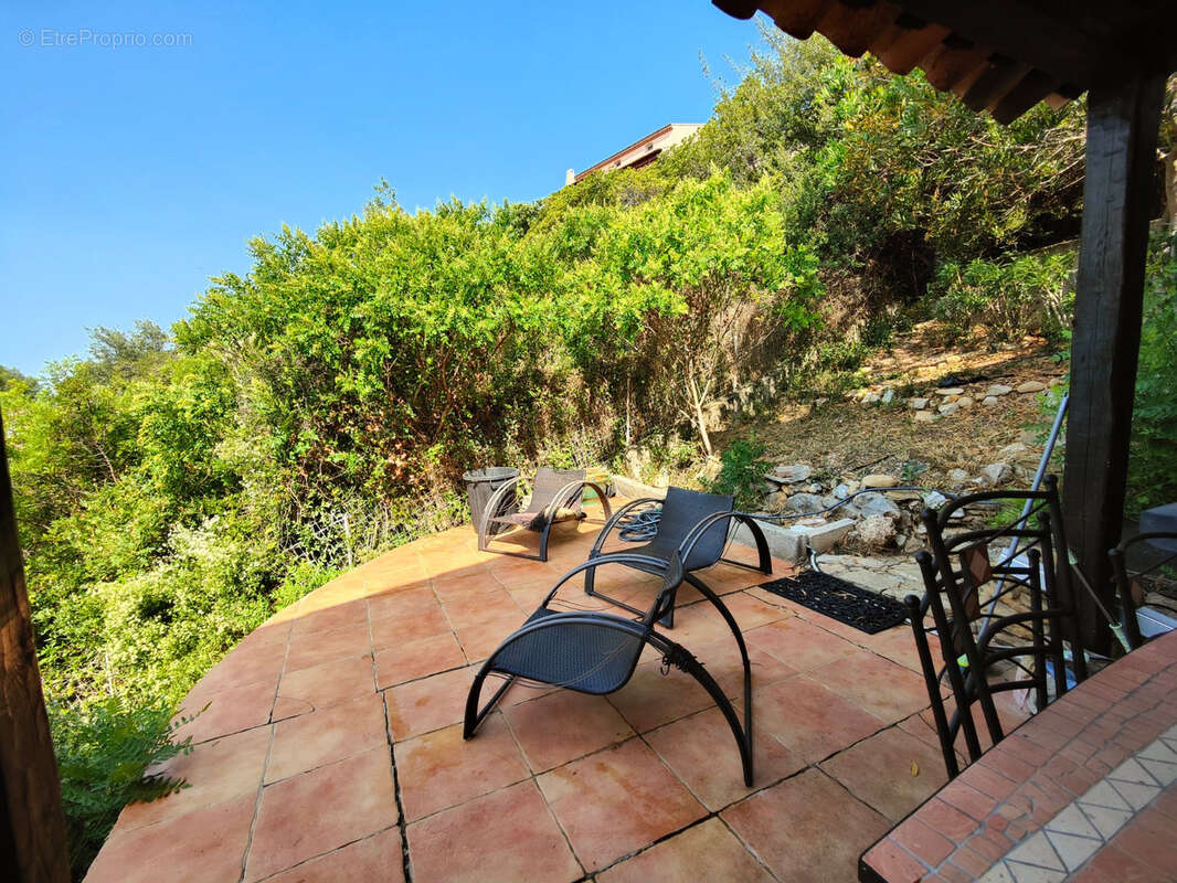 Maison à LA VALETTE-DU-VAR