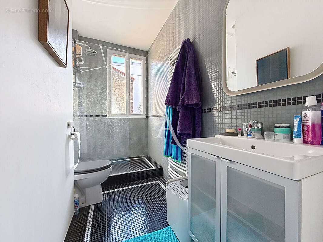 Appartement à PARIS-19E