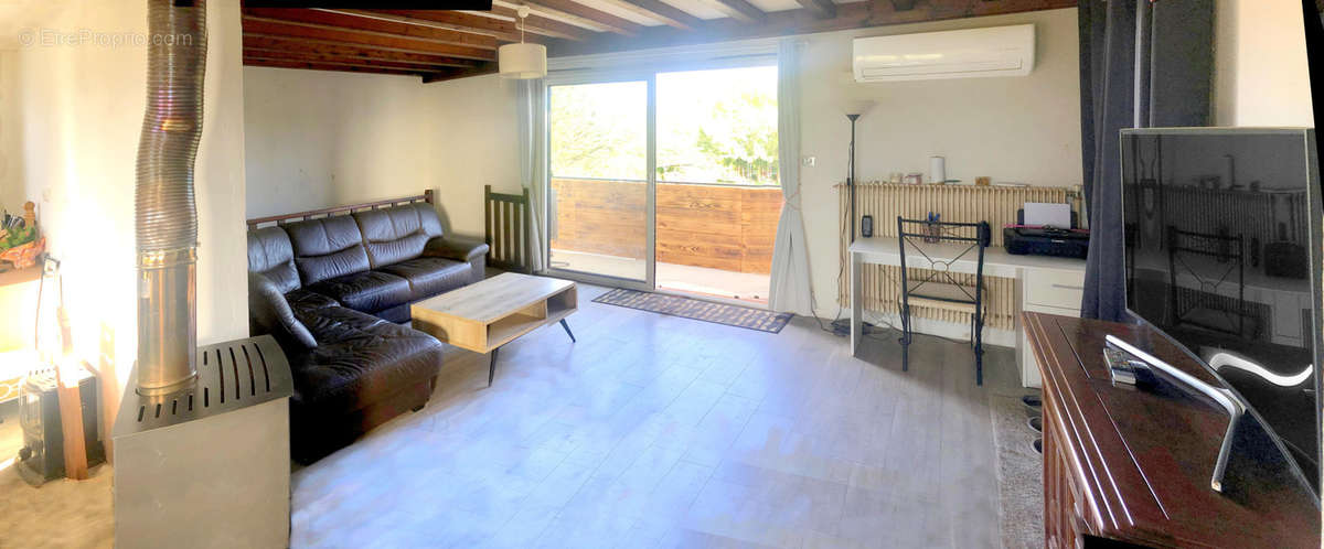 Maison à CHARETTE-VARENNES